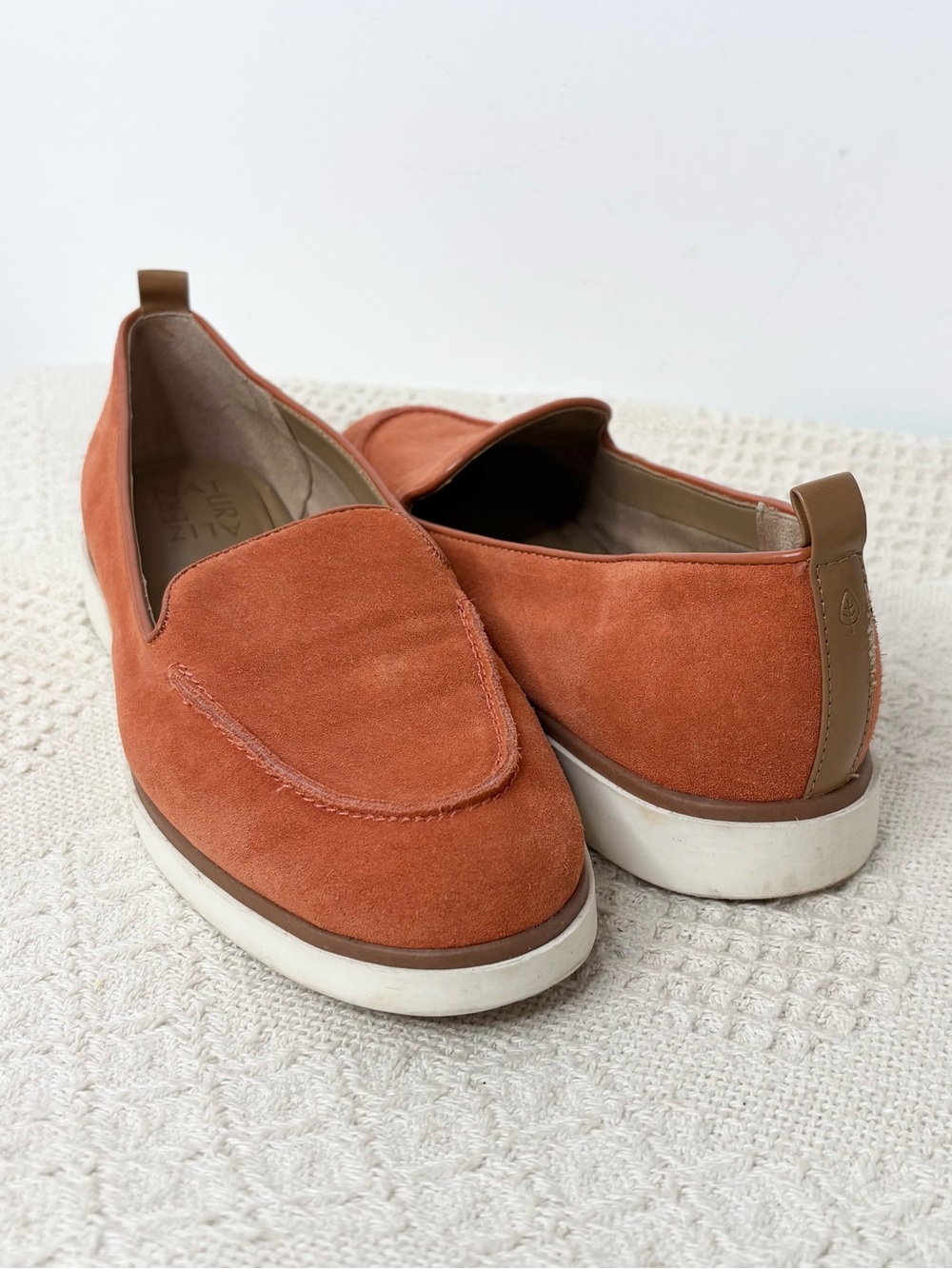 Naturalizer Korrine Orange Suede Flats Leather Slip On Loafers